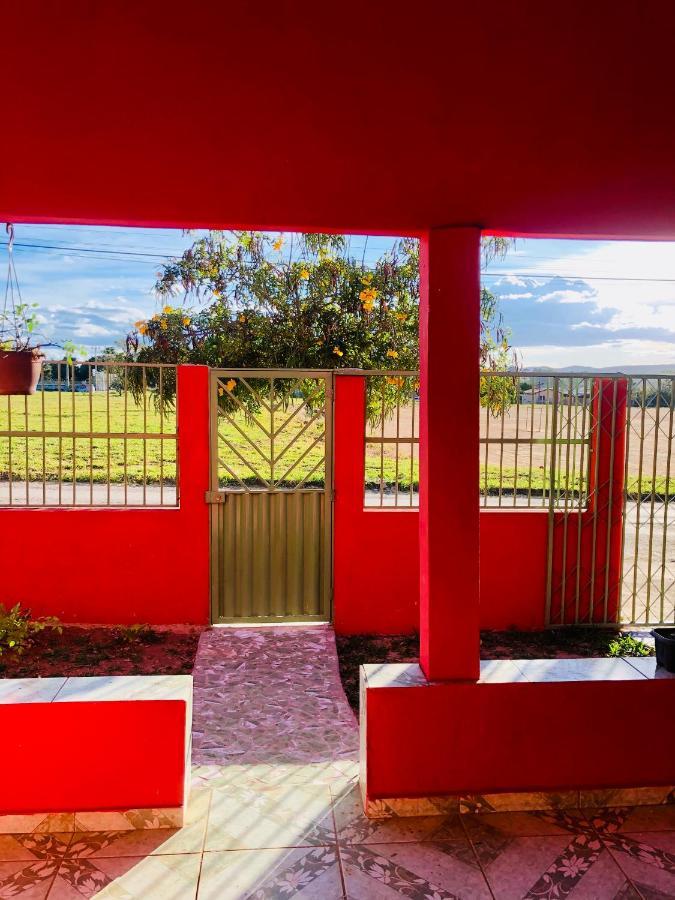 Casa Melancia Алту-Параизу-ди-Гояс Экстерьер фото