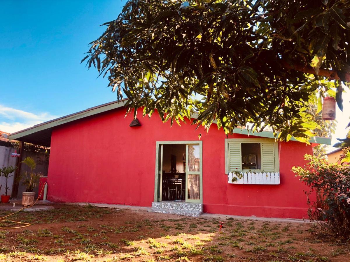 Casa Melancia Алту-Параизу-ди-Гояс Экстерьер фото